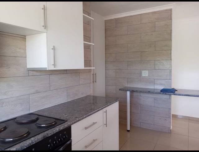 3 BEDROOM APARTMENT FOR SALE IN FLORIDA